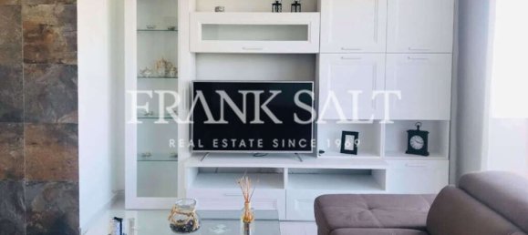 Ático de 1 dormitorio en Naxxar, Malta No. 4055 8