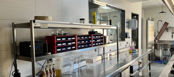 769m² Commercial property in Aguilas, Spain No. 150644 9