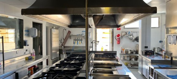 769m² Commercial property in Aguilas, Spain No. 150644 13