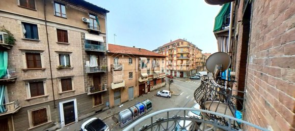3 rooms Apartment in Turin, Italy No. 148634 20