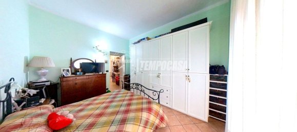 3 rooms Apartment in Turin, Italy No. 148634 9