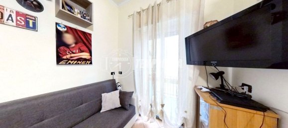 3 rooms Apartment in Turin, Italy No. 148634 12