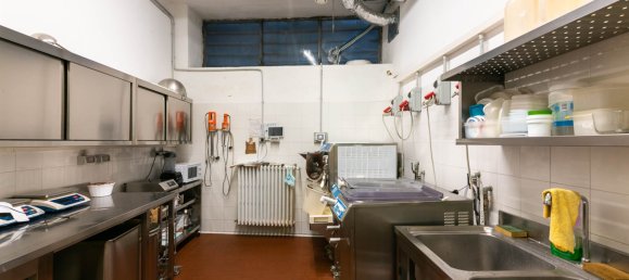 3-Zimmer Gewerbliche Immobilie in Monza, Italy, Nr. 122201 12