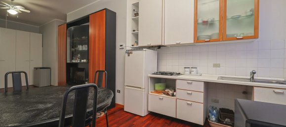 Квартира с 2 спальнями в Чезенатико, Италия № 79271 6