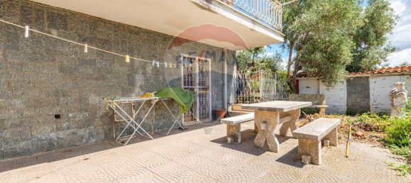 2 bedrooms Apartment in Guidonia Montecelio, Italy No. 137200 20