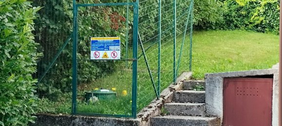 3 rooms Apartment in Erbezzo, Italy No. 294525 2