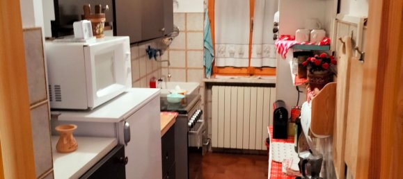 3 rooms Apartment in Erbezzo, Italy No. 294525 17