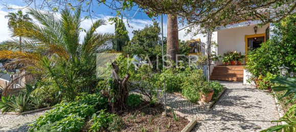 5 bedrooms Villa in Albufeira, Portugal No. 130972 2