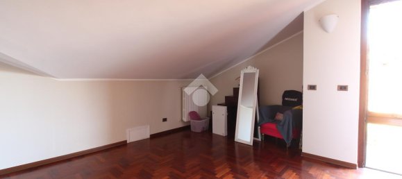 Villa de 7 habitaciónes en Santena, Italy No. 5706 58