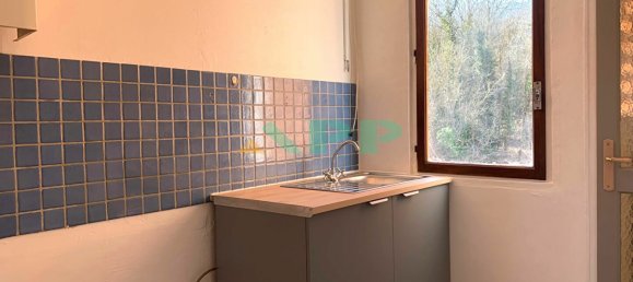 2 bedrooms Apartment in Athis-Mons, France No. 134493 4