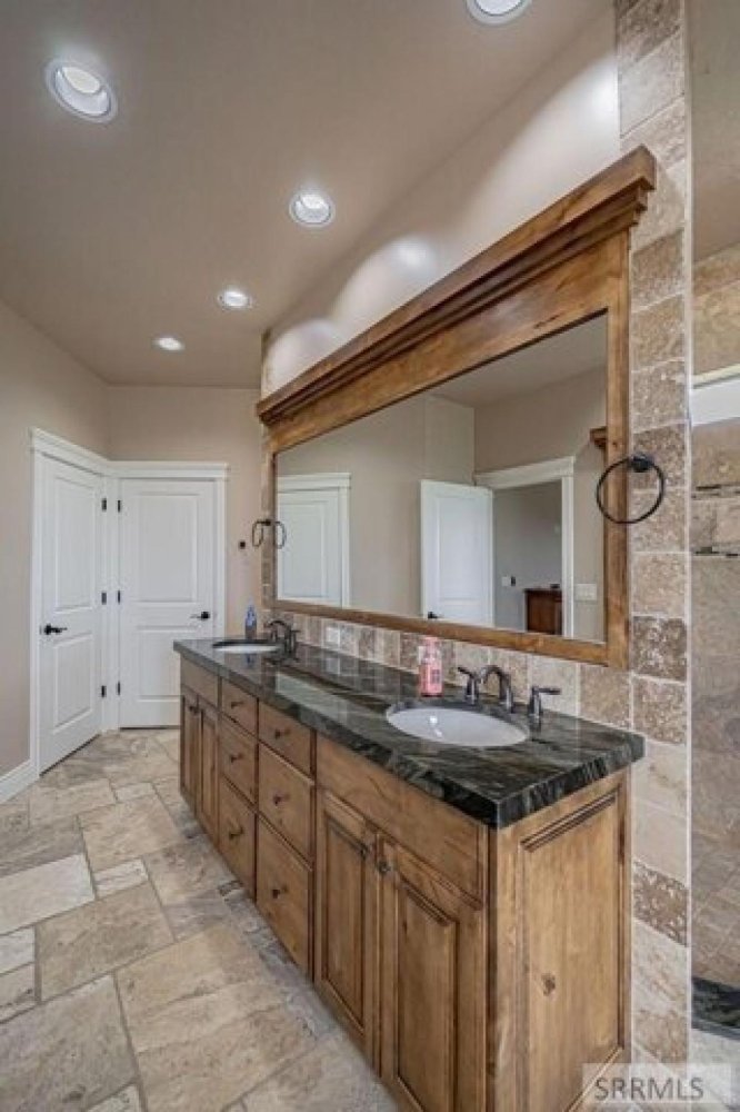 4 bedrooms House in Idaho Falls, USA No. 391052