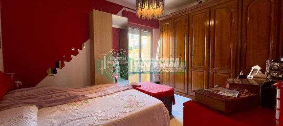 Apartamento T2 em Genoa, Italy N.º 301987 3