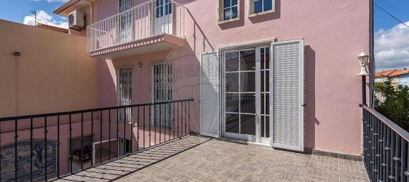 12 bedrooms House in Lisbon, Portugal No. 50702 2