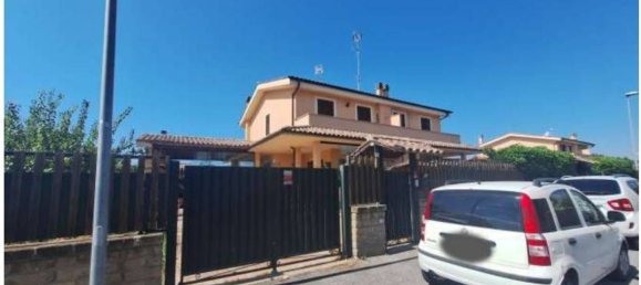 Casa de 3 habitaciónes en Cerveteri, Italy No. 16709 2