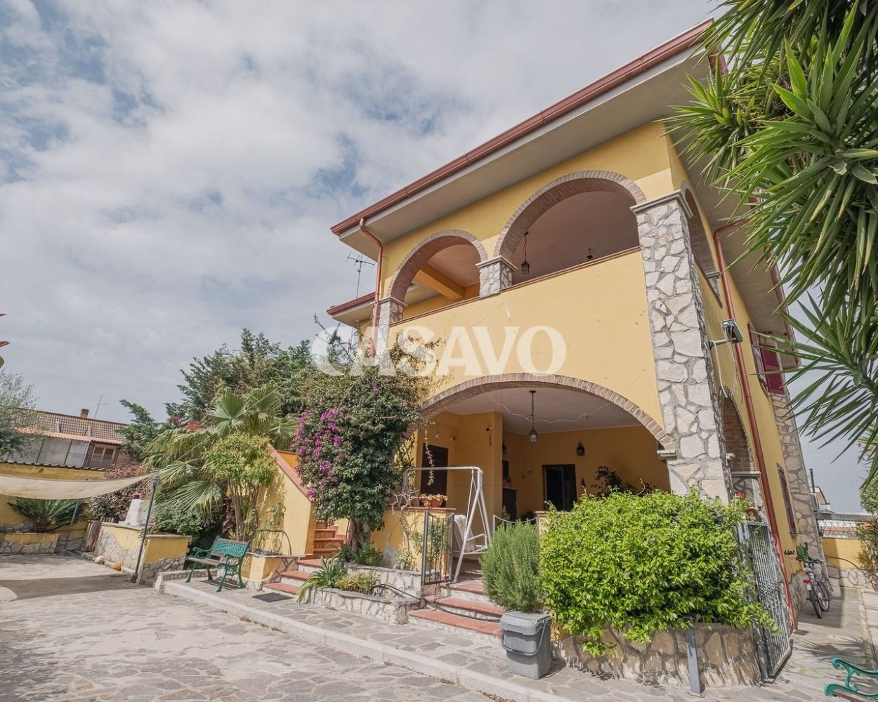 6 bedrooms Apartment in Aprilia, Italy No. 321786