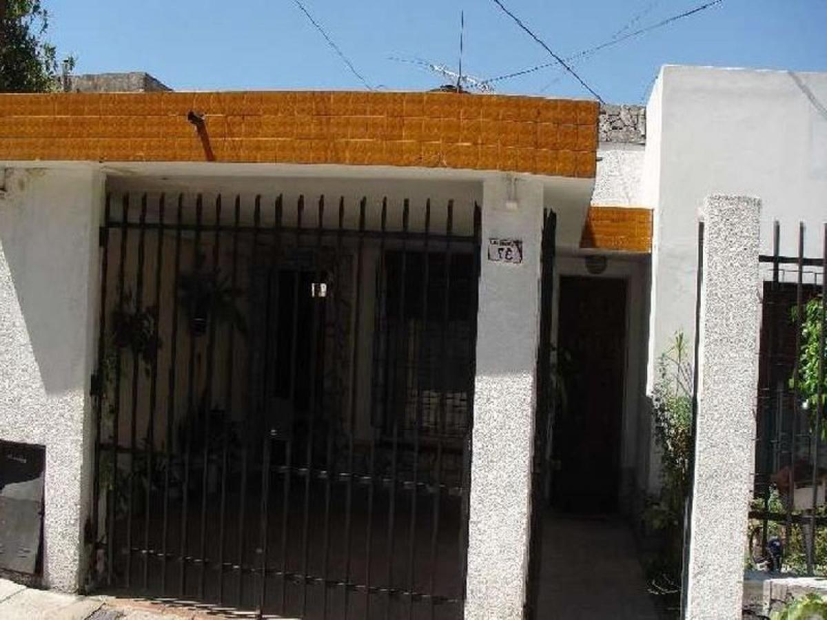 3 Schlafzimmer Haus in Bermudez, Argentina, Nr. 1005