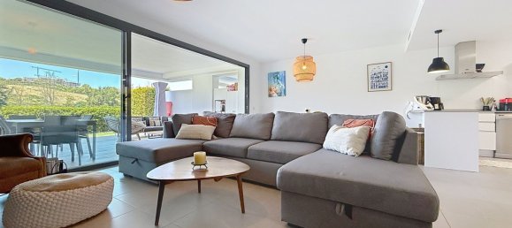 3 bedrooms Apartment in Casares, Spain No. 181016 2