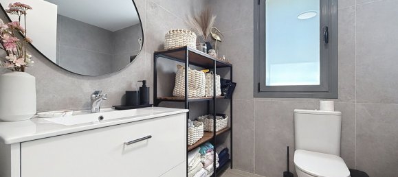 3 bedrooms Apartment in Casares, Spain No. 181016 20