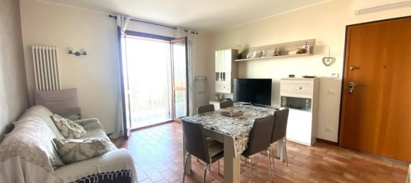 4 bedrooms Apartment in San Costanzo, Italy No. 342696 2