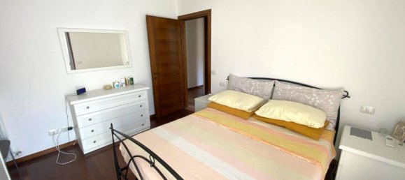 4 bedrooms Apartment in San Costanzo, Italy No. 342696 11
