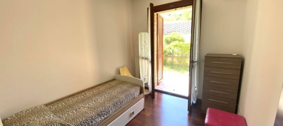 4 bedrooms Apartment in San Costanzo, Italy No. 342696 12