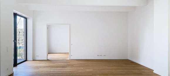 2 bedrooms Apartment in Moabit, Germany No. 305425 2