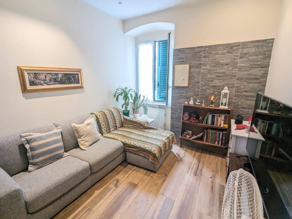 2 غرف نوم شقة في Genoa, Italy رقم 108038