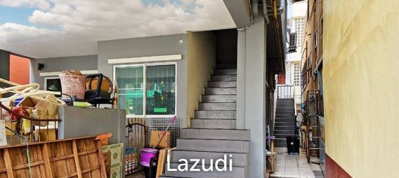 9 bedrooms Commercial property in Pattaya, Thailand No. 14763 3