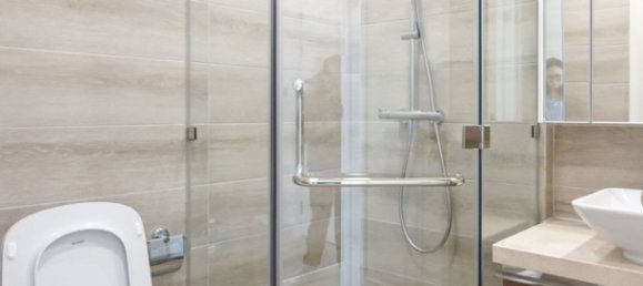 3 bedrooms Apartment in District 1, Vietnam No. 18272 6