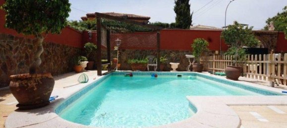 5 bedrooms Villa in Benalmadena, Spain No. 136594 7