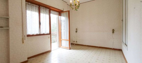 Casa de 3 divisões em Pomezia, Italy N.º 202447 12