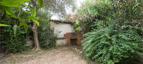 Casa de 3 divisões em Pomezia, Italy N.º 202447 41