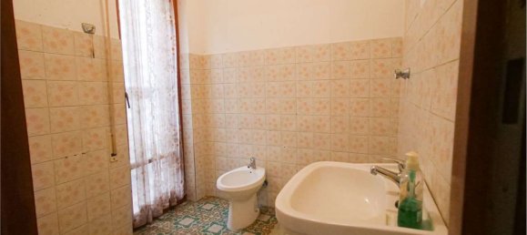 Casa de 3 divisões em Pomezia, Italy N.º 202447 11