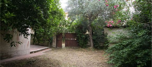 Casa de 3 divisões em Pomezia, Italy N.º 202447 36