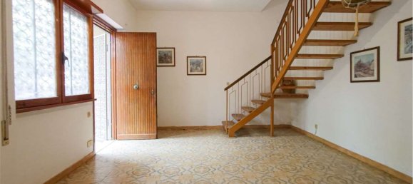 Casa de 3 divisões em Pomezia, Italy N.º 202447 6