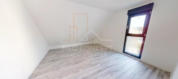 Дом с 4 спальнями в Сельт, Франция № 61907 17