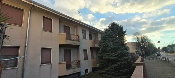 2 Schlafzimmer Wohnung in Novara, Italy, Nr. 82272 9