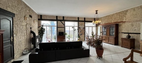 4 bedrooms House in Saint-Remy, France No. 322032 3