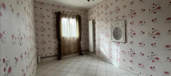 4 bedrooms House in Saint-Remy, France No. 322032 8