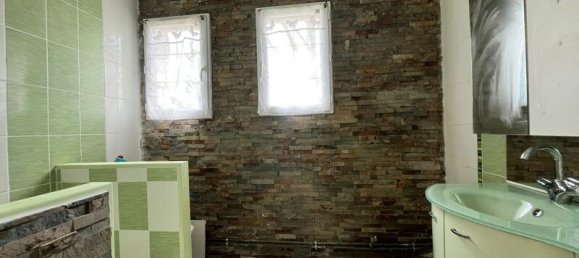 4 bedrooms House in Saint-Remy, France No. 322032 7