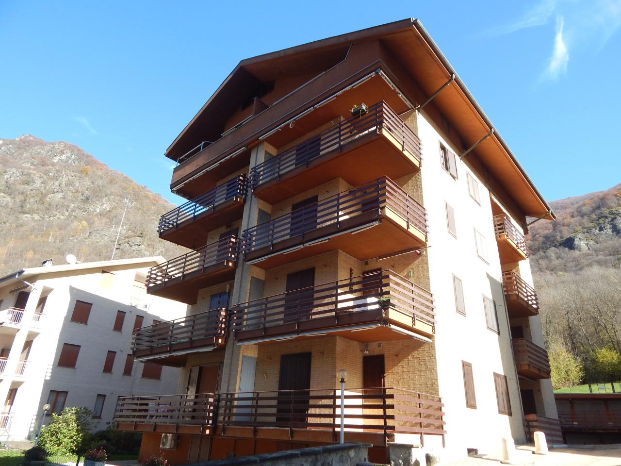 2غرفة شقة في Cantoira, Italy رقم 164191