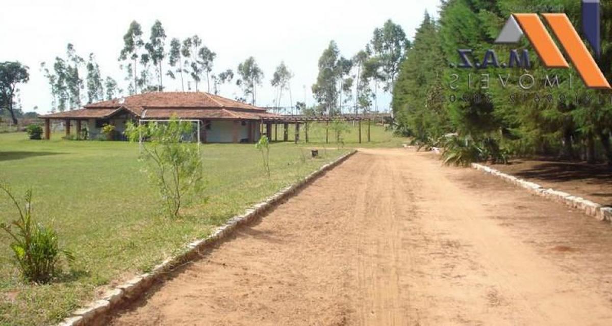 Дом с 4 спальнями в Сан-Паулу, Бразилия № 460691