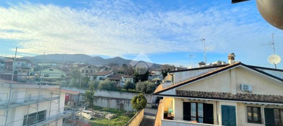 4-salle Appartement à Lariano, Italy No. 235454 14