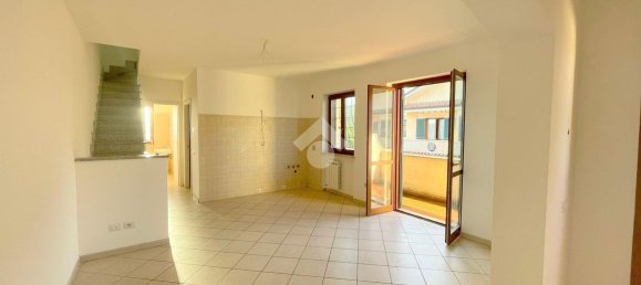 4-salle Appartement à Lariano, Italy No. 235454 4