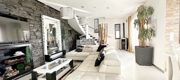 3 bedrooms Villa in Calheta, Portugal No. 146084 3