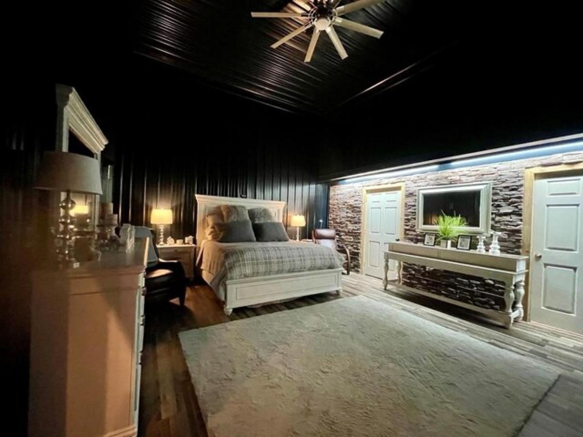 3 bedrooms House in Hueysville, USA No. 405791