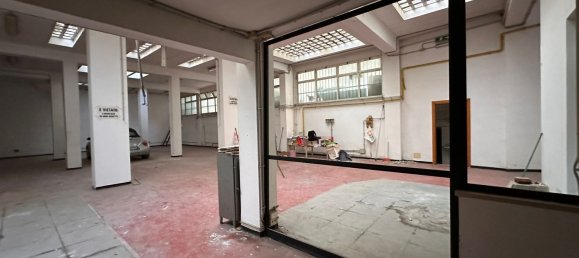 Propriété commerciale à Rome, Italy 427m² No. 78960 8