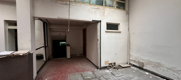 Propriété commerciale à Rome, Italy 427m² No. 78960 31