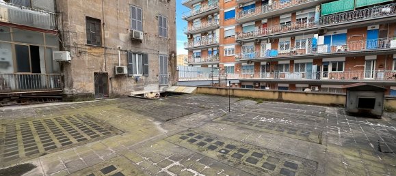 Propriété commerciale à Rome, Italy 427m² No. 78960 5