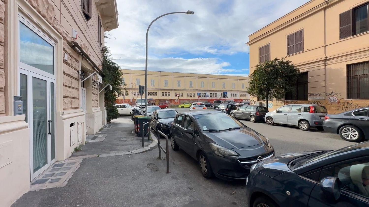 Propriété commerciale à Rome, Italy 427m² No. 78960